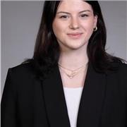 tutorin die allen Kinder helfen möchte